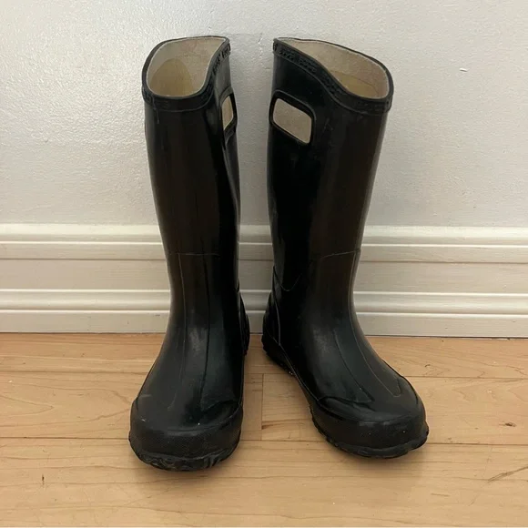 Bogs Rubber Rain Boots in black - Picture 13 of 13